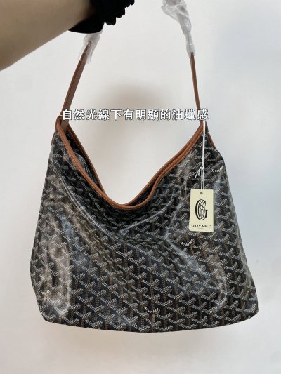 今年最火腋下包！Boheme Hobo 棕色核心工藝與細節全解析