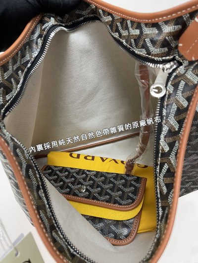 今年最火腋下包！Boheme Hobo 棕色核心工藝與細節全解析