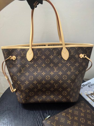 M40995 Neverfull 中號購物包